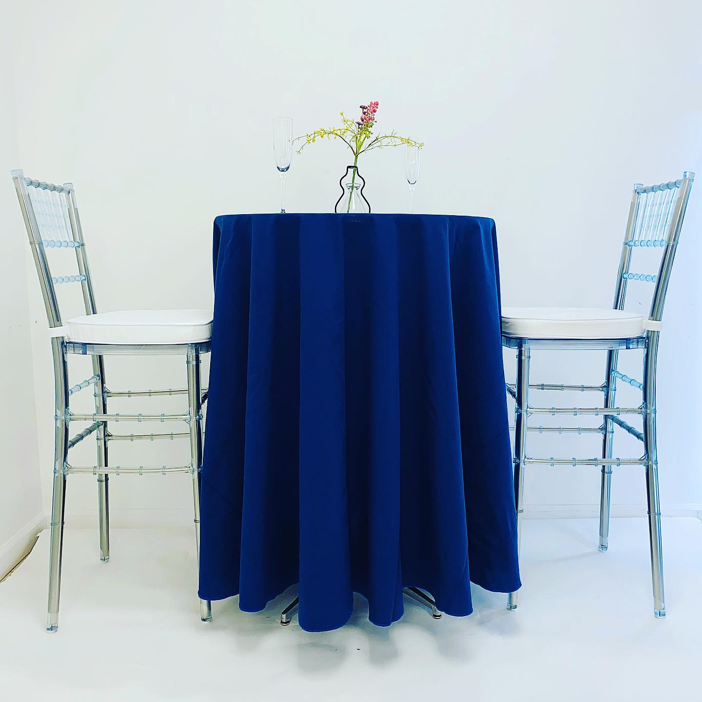 Tablecloth Cocktail High-top